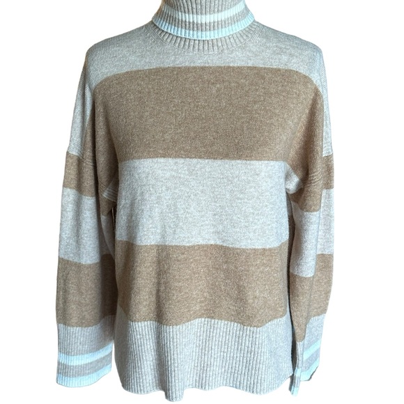 J. Crew Women's Striped Turtleneck Sweater in Supersoft Yarn‎ Small - Picture 4 of 16